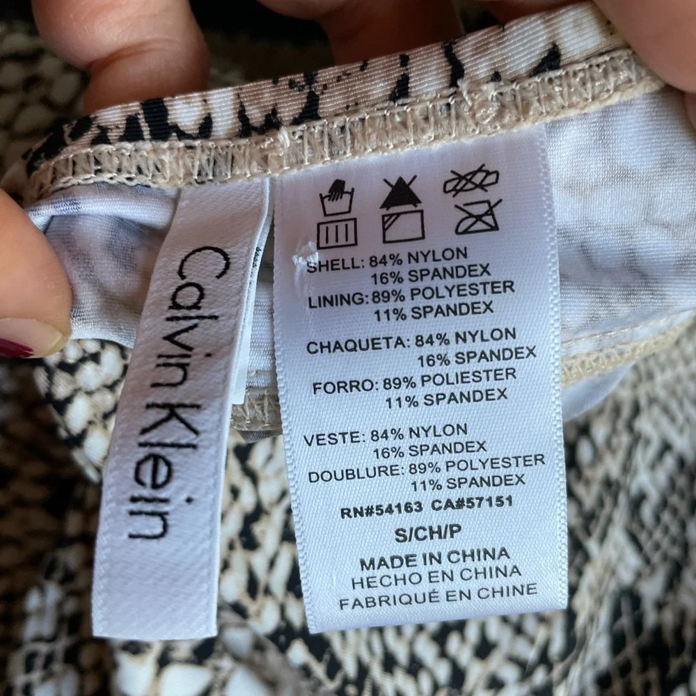 Super Cute Calvin Klein Tankini with 2 Bottoms - Sz S